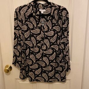 Women’s blouse size XL